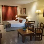 Del Bosque Apart Hotel