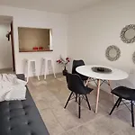 Isla Bonita Suites