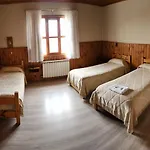 Hostal Rio Ona
