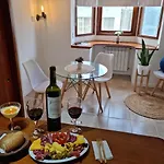 Isla Bonita Suites