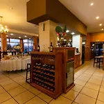 Altos Ushuaia Hotel&Resto