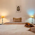 Infinity Bay