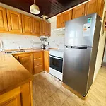 Casa 2 Dorm Av. Alem