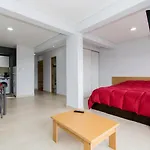 Infinity II Apartamentos