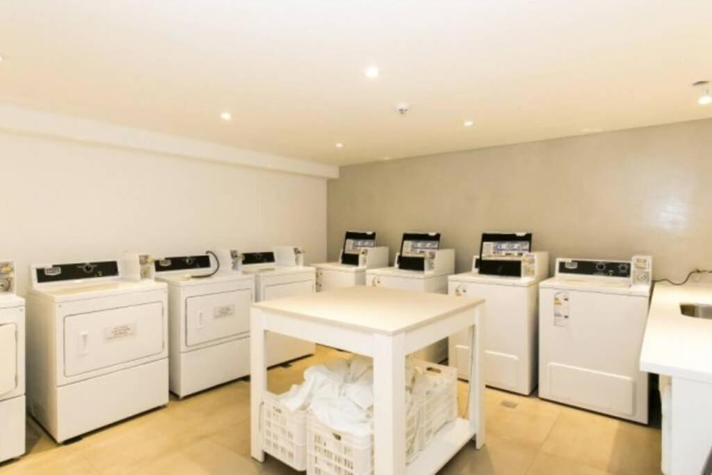 Rubí, Cálido Y Centrico Apartamento *