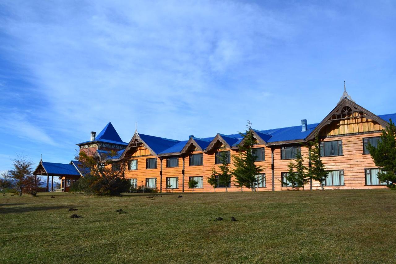 Nires Hotel 3*