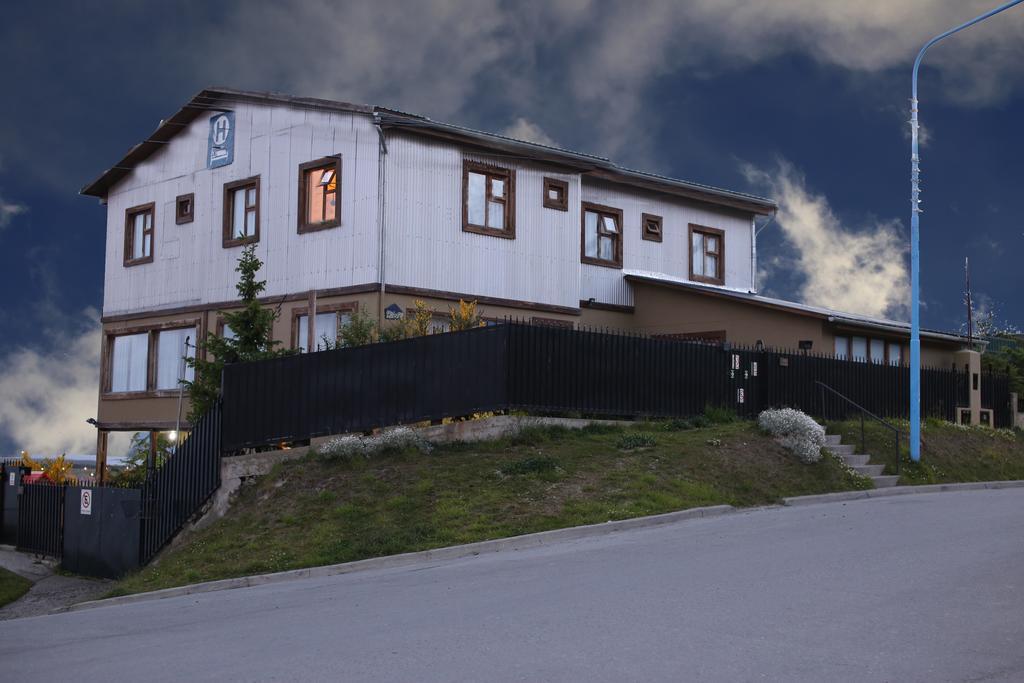 Sloggett Inn