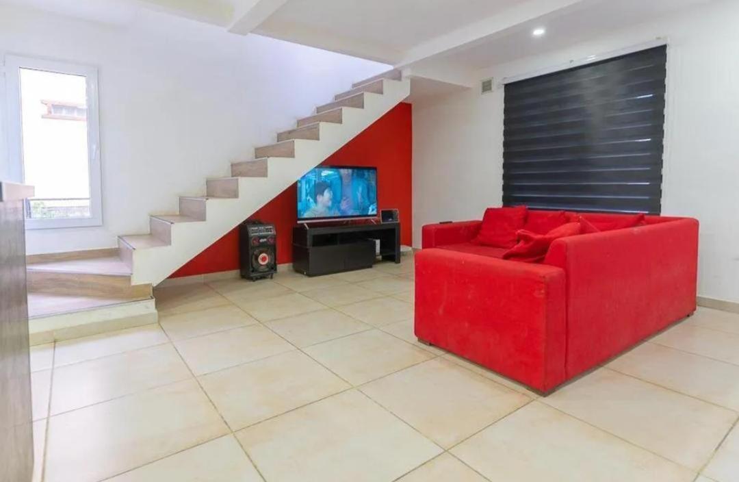 Moderna Casa En Сasa de vacaciones