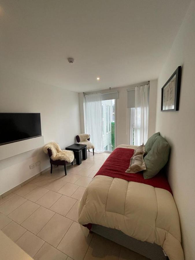 Infinity Bay Apartment *