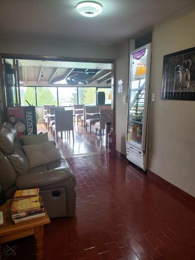 Tango Acomodação com café da manhã  3*