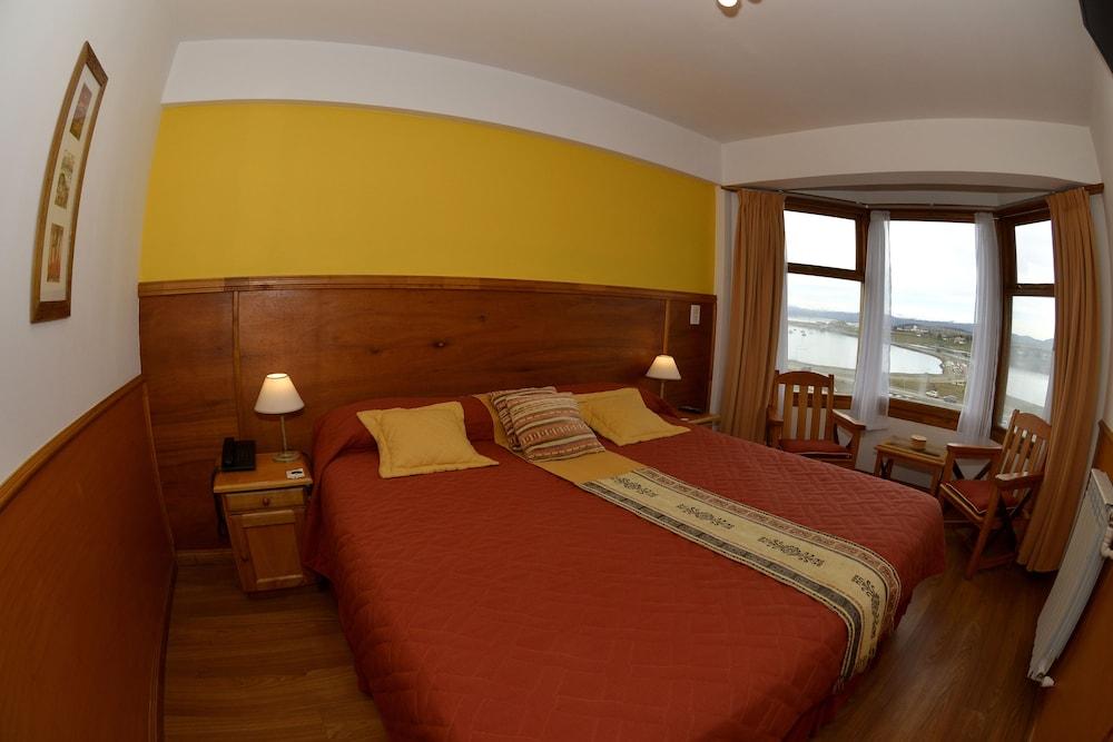 Hotel Naranjos