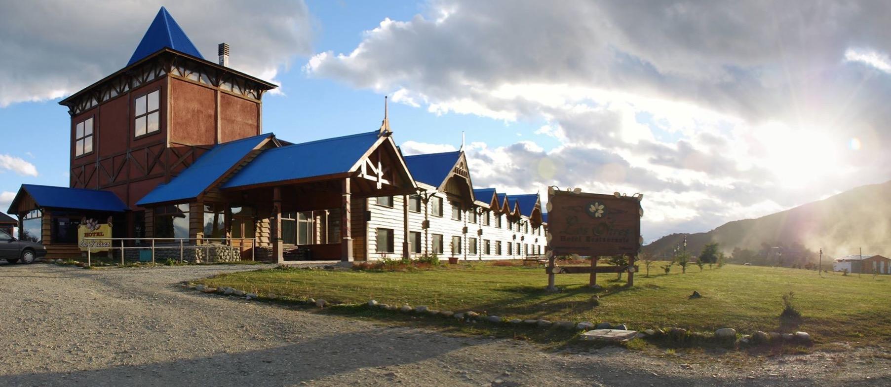 Nires Hotel