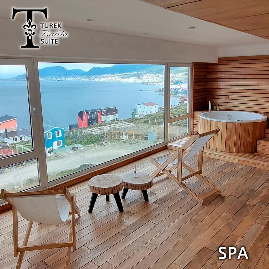 Turek Bahía Ushuaia