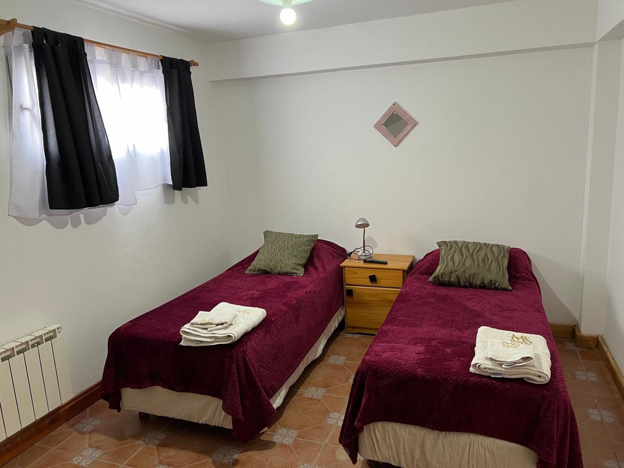 Ms Campos 26 Hotel *