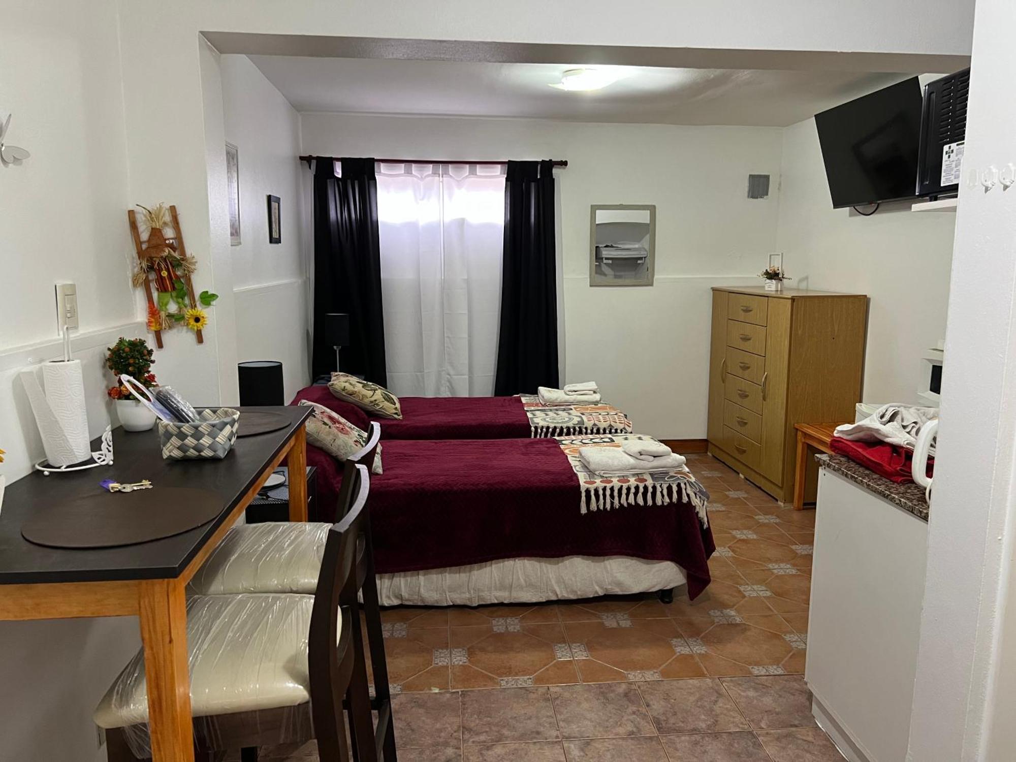 Hotel Ms Campos 26