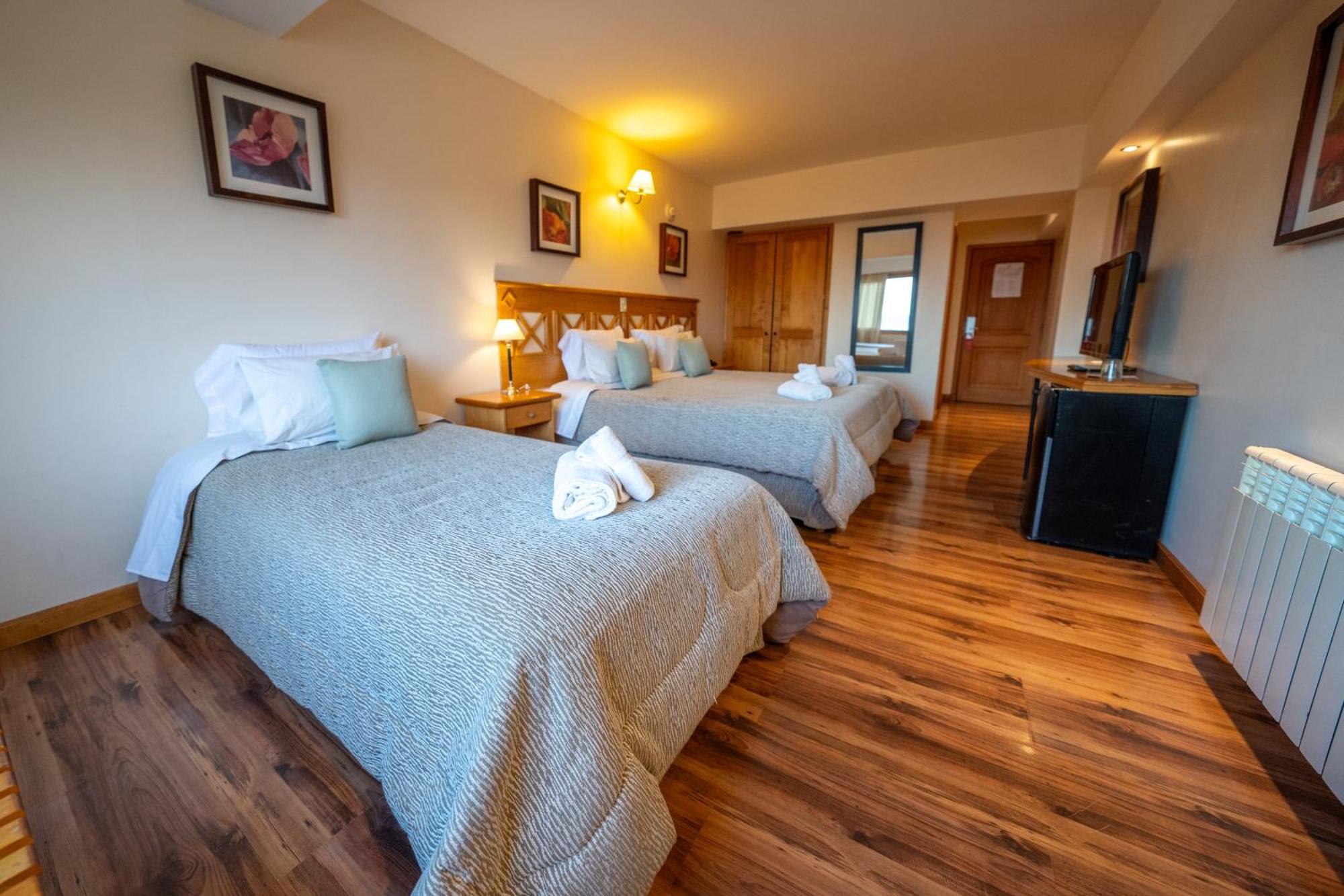 Altos Hotel&resto Hotel