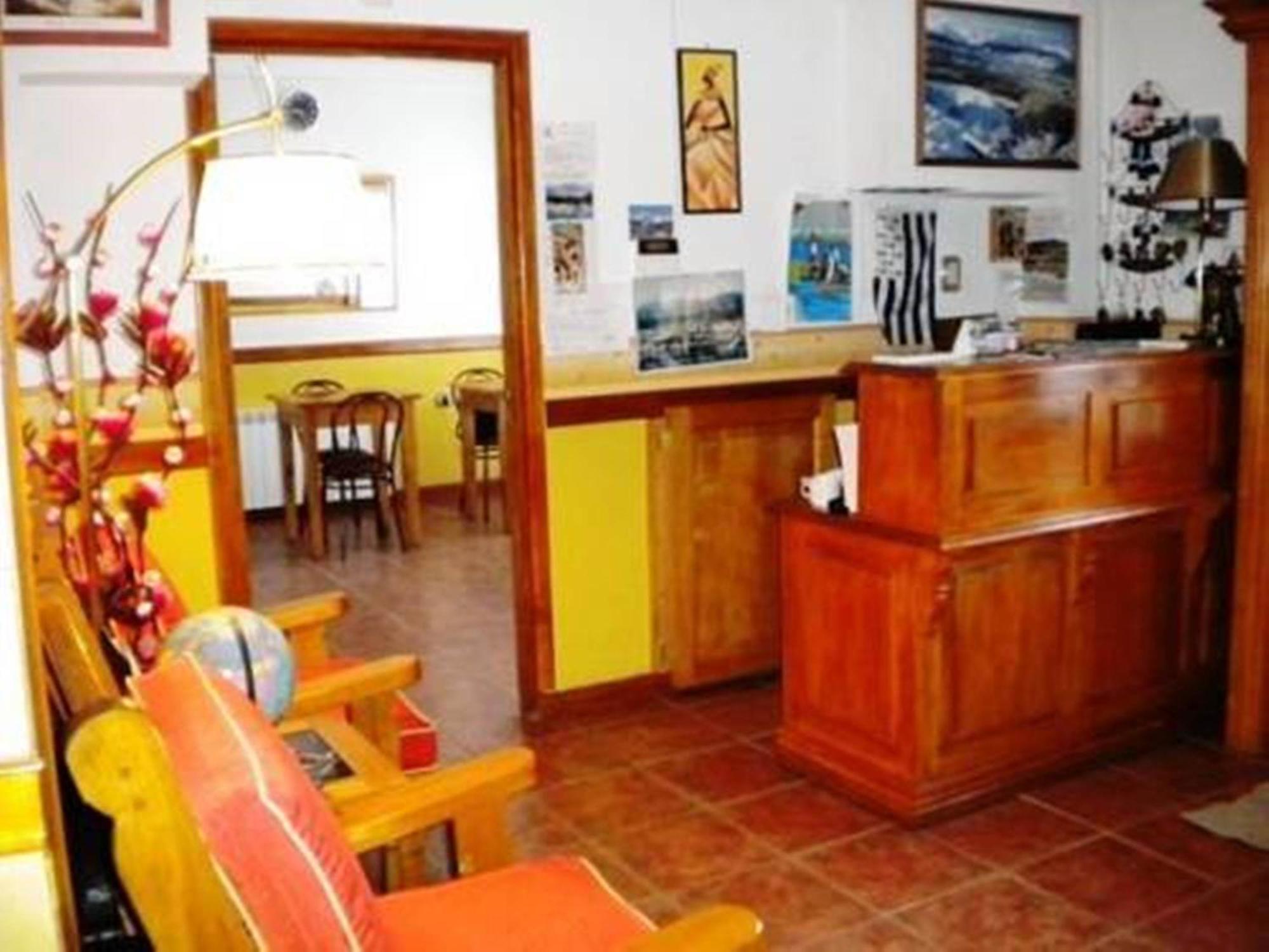 Del Pinguino Hotel 2*