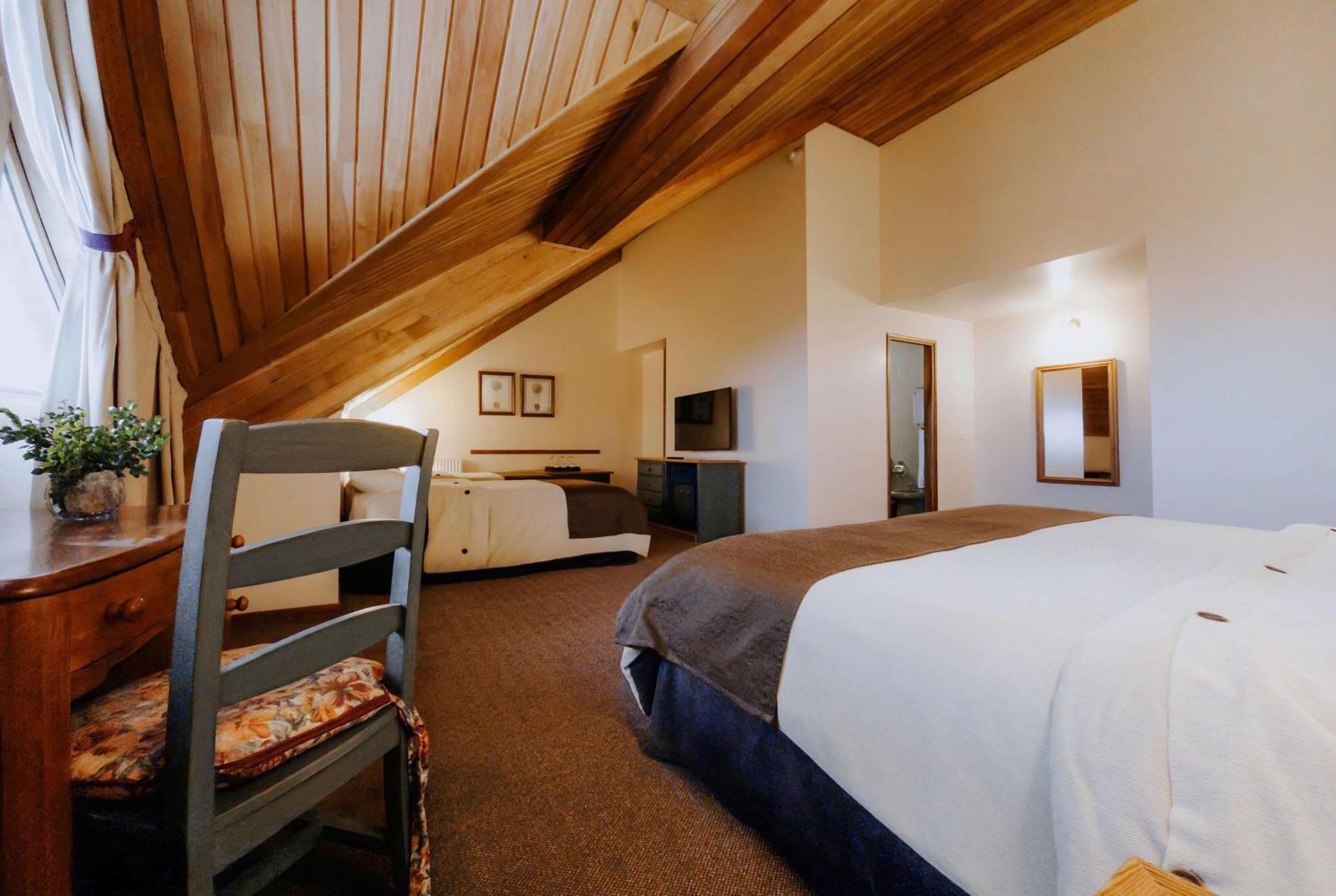 Wyndham Garden Del Glaciar Hotel 4*
