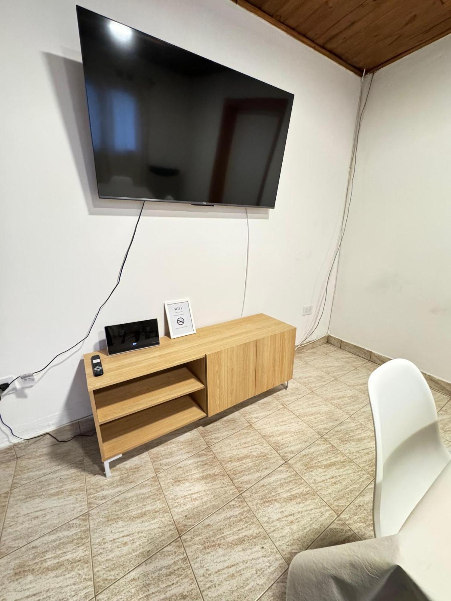 Casa 2 Dorm Av. Alem Сasa de vacaciones *