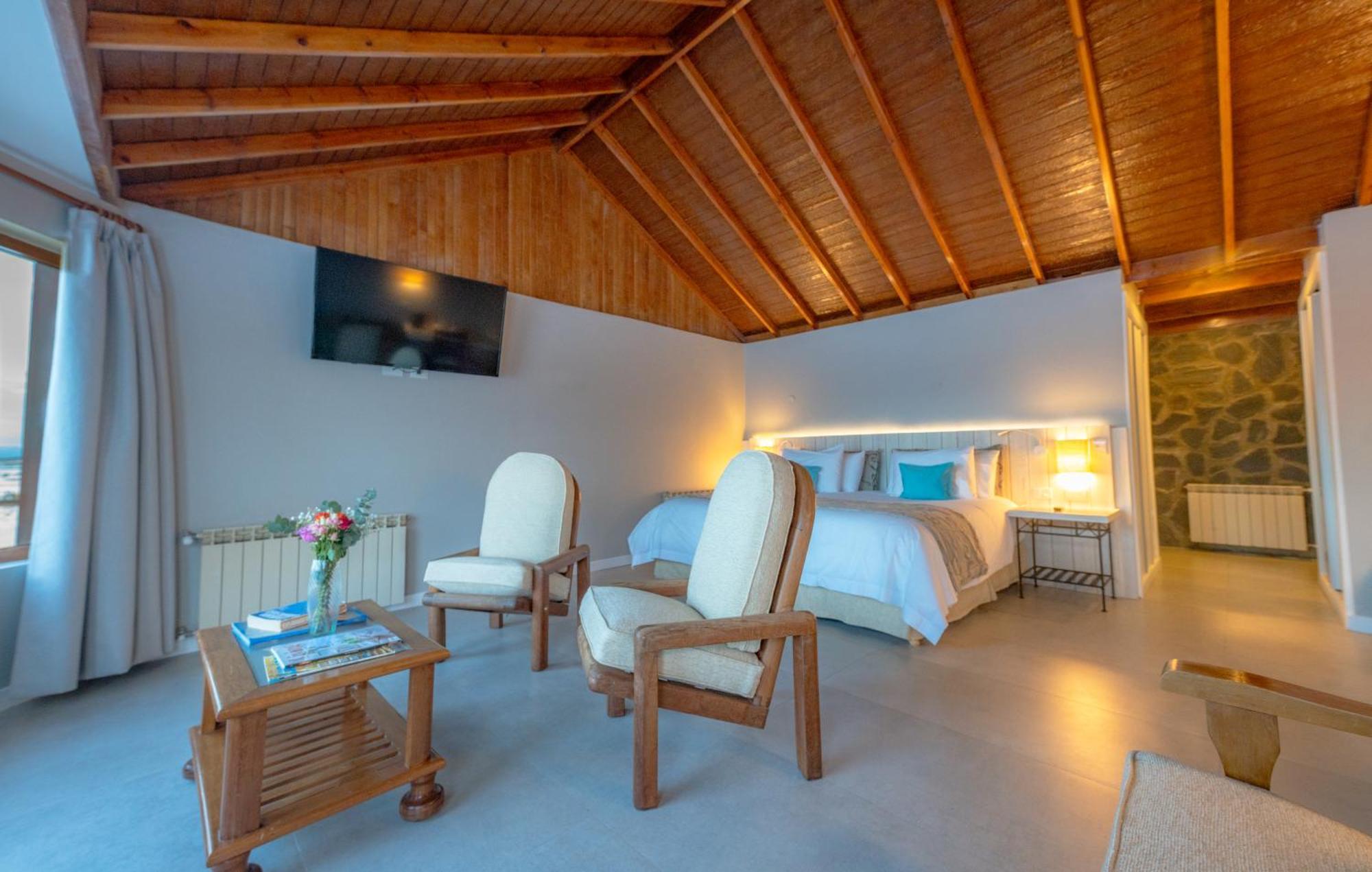 Tolkeyen Hotel
