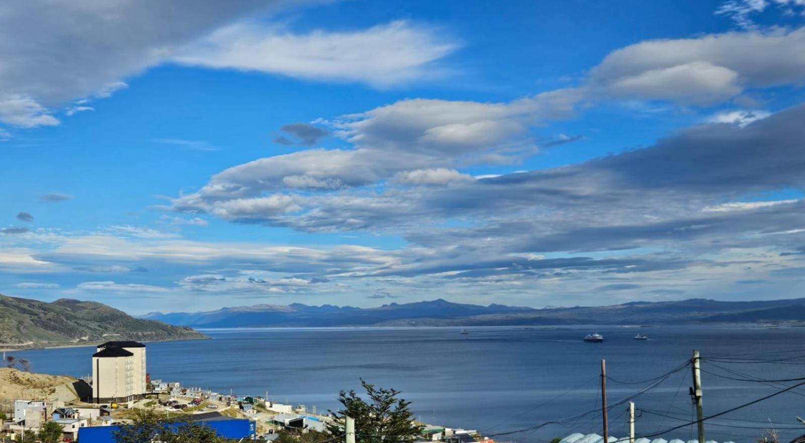 Apartamento Dpto Amplio Con Vista A La Bahia *