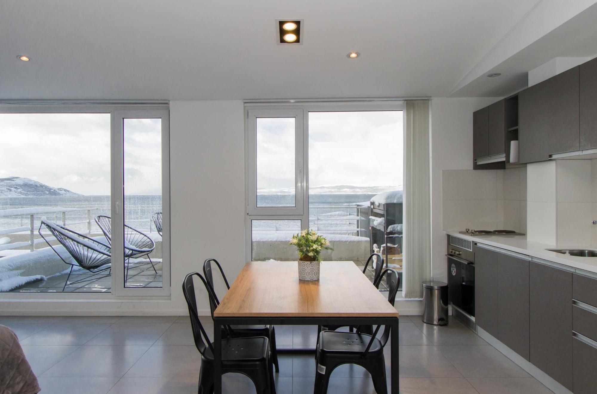 Apartment De La Costa