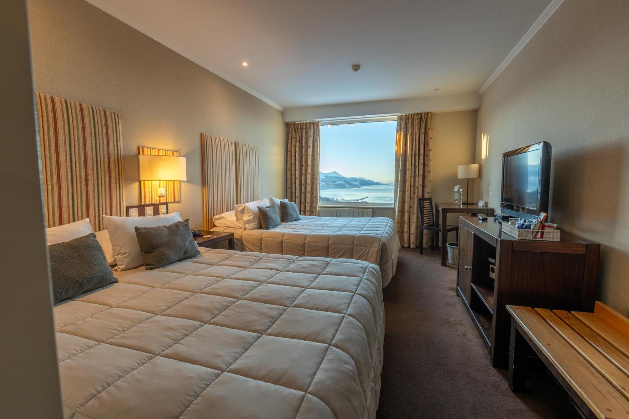 Hotel Acebos 4*