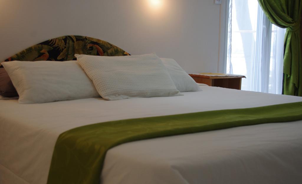 Familia Piatti - Bed and breakfast