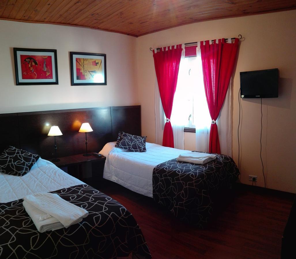 Retamas Bed & Breakfast 3*