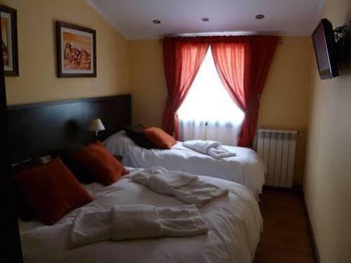 Bed & Breakfast Retamas 3*