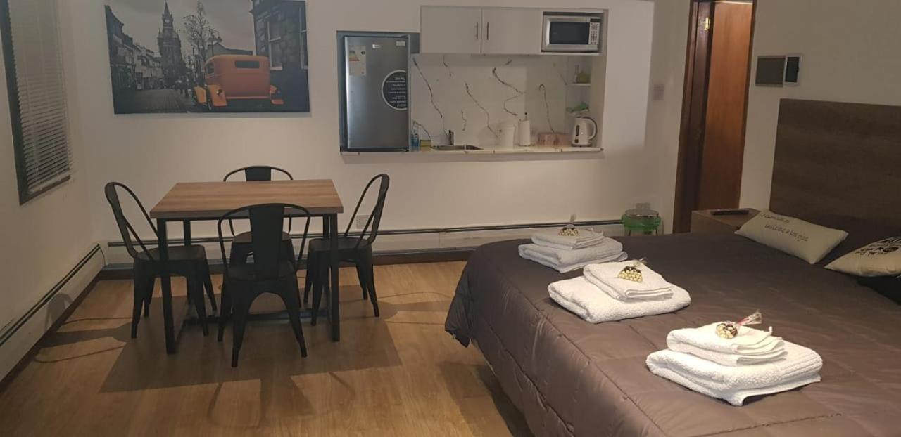 Casa Familiar Apartahotel