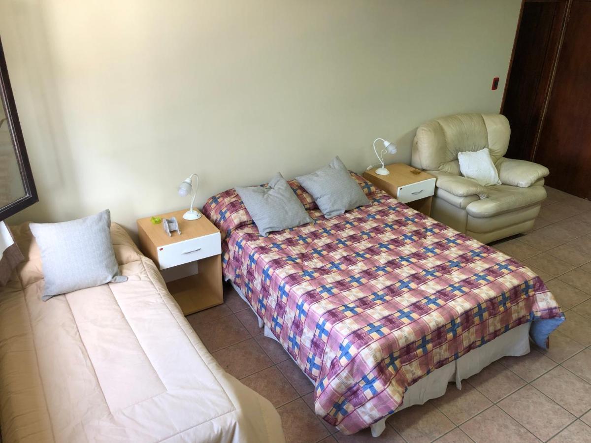 A Un Paso De Todo !!! Lo De Richard Apartamento *