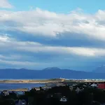 Dpto amplio, excelente vista a metros del centro