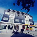 Studio 1884