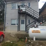 B&B Akar