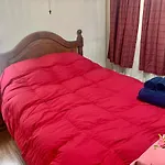 Habitacion En Calida Casa Del Sur