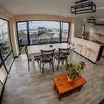 Céntrico, Cómodo y Cálido, Dto con Hermosa Vista