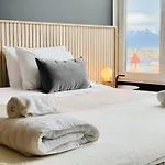 Seaport Apartments Studio Austral 402