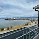 Entire Apartment In The Center, Top Floor With View Of The Beagle