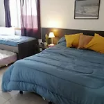 La Casita Azul
