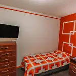 Habitaciones Mary 2 Camas Simples En Casa Compartida