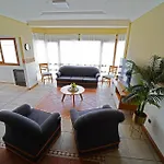 Departamento Amplio Y Equipado - Roca 2