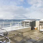 Apartamentos De La Costa
