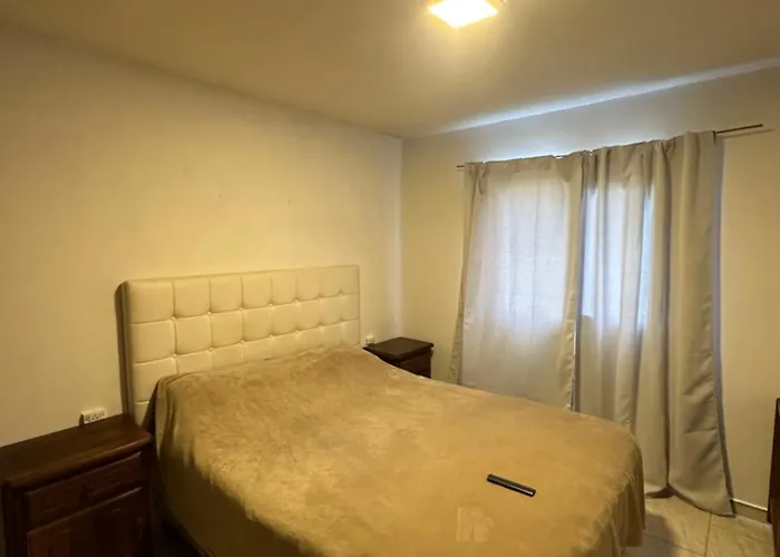 Iglu House