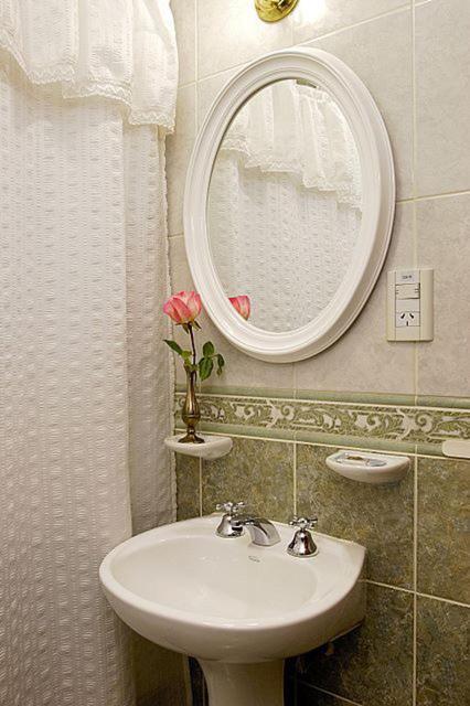 Tango Bed and breakfast 3*
