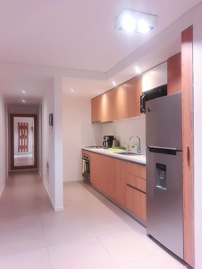 Austral 503 *