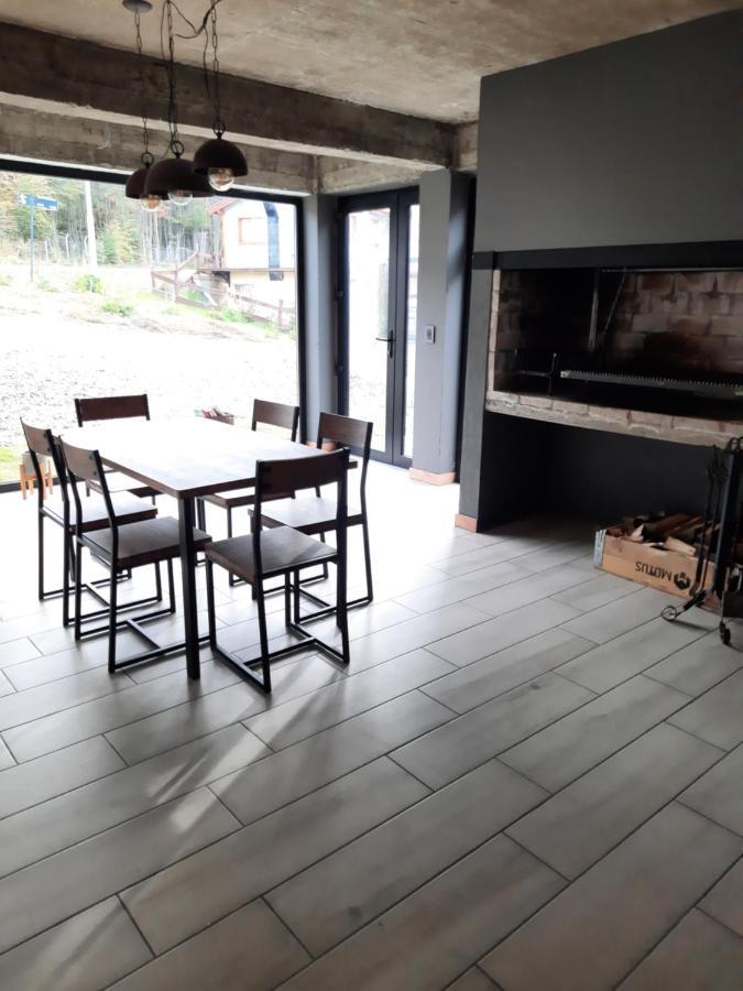 Apartamento Casa De Invitados Con Parrilla Y Horno A Lena *