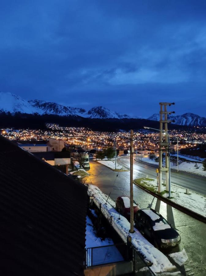 Vuelta Al Mundo 3* Ushuaia