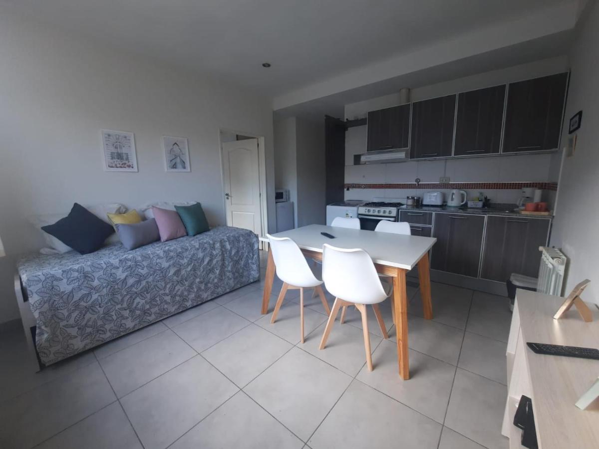 Departamento Alem 830 Apartamento *