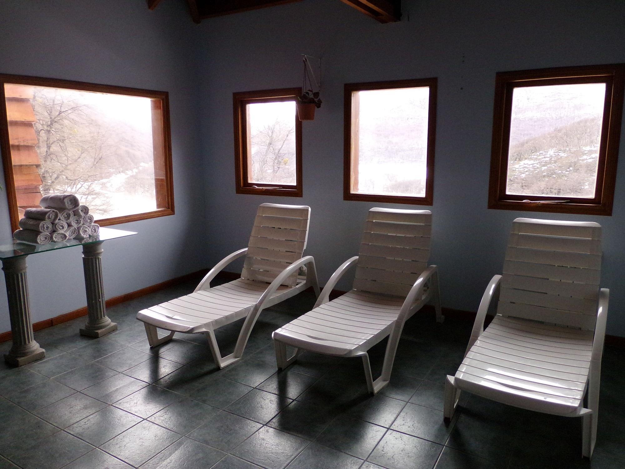 Bagu Hotel 3*